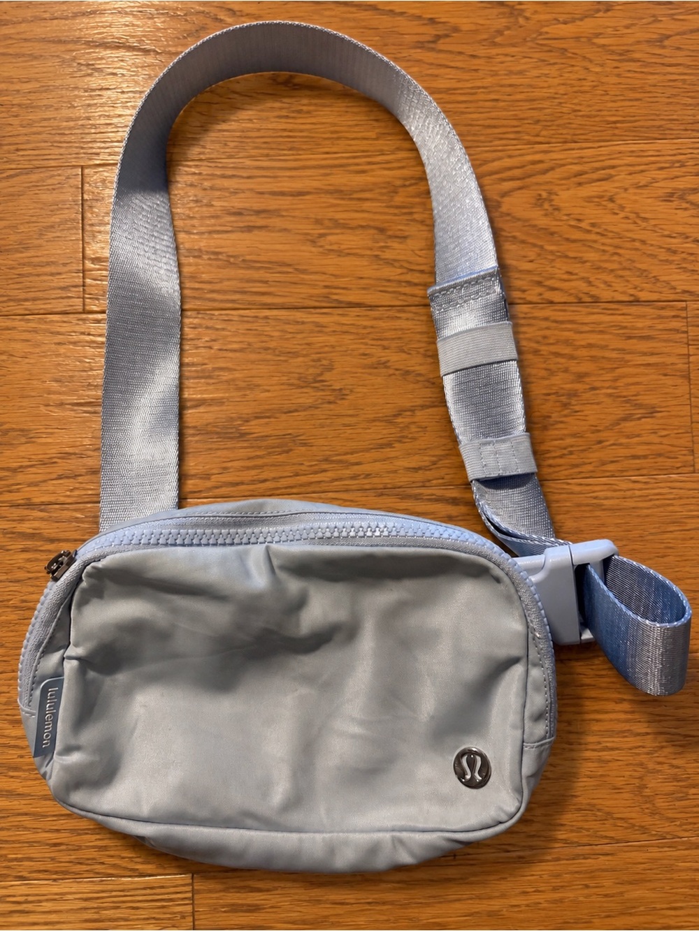 lululemon athletica Light Blue Men's Belt Bag